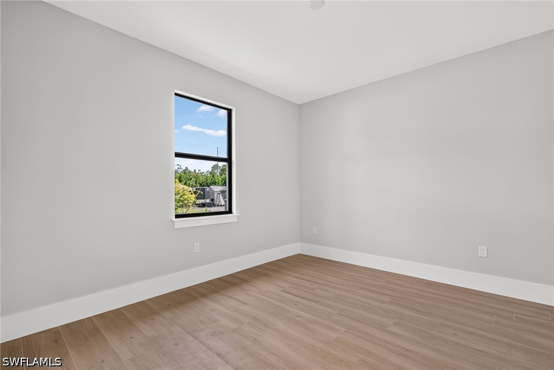 2646 14th, Naples, FL 34117