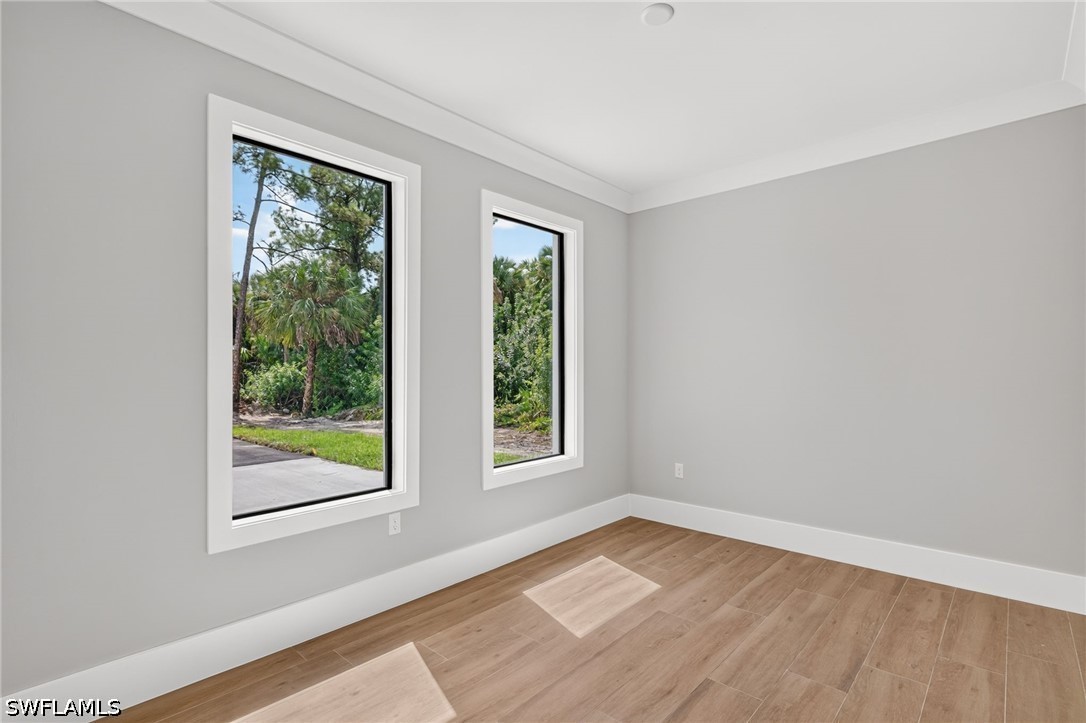 2646 14th, Naples, FL 34117