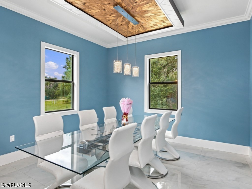 DiningArea