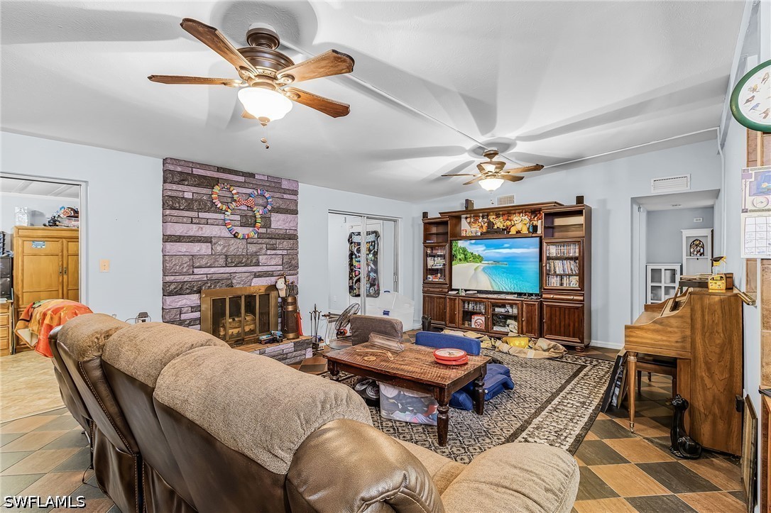 LivingRoom