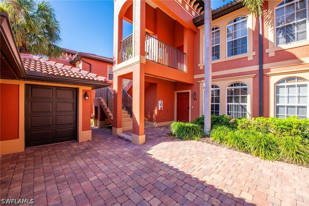10033 Heather Unit 501, Naples, FL 34119